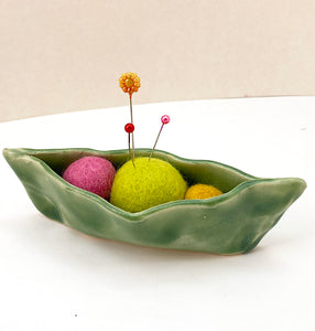 Ceramic - Handmade Pea Pod Pincushion