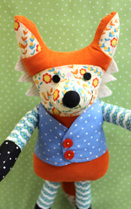 Flannigan Fox Soft Toy Sewing Pattern by Jennifer Jangles
